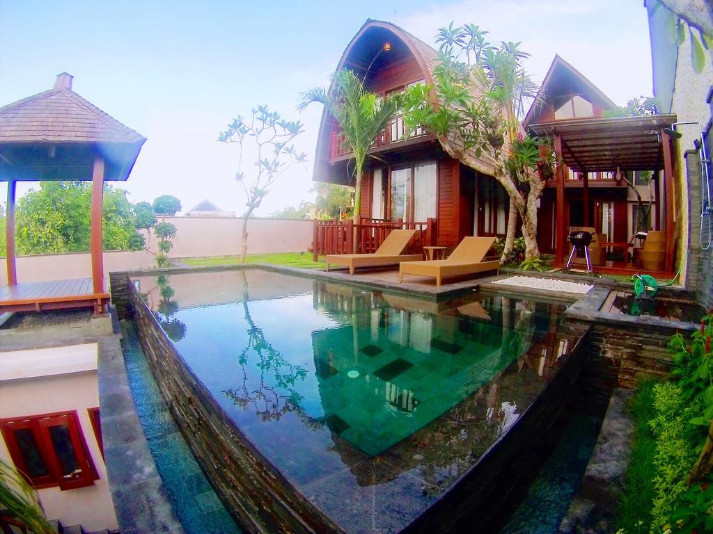 Raja Woods Villa Джимбаран Екстер'єр фото