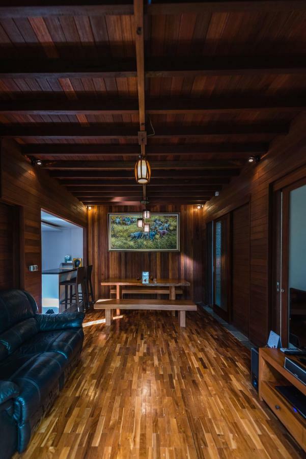 Raja Woods Villa Джимбаран Екстер'єр фото
