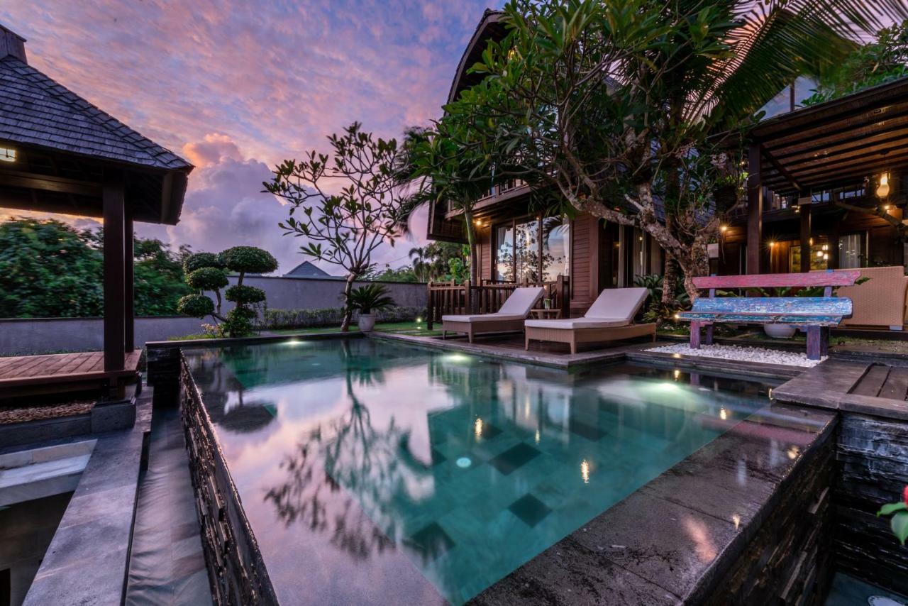 Raja Woods Villa Джимбаран Екстер'єр фото